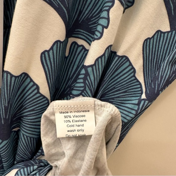 Fighting Eel Dress Elena. Size XS - Picture 2 of 4